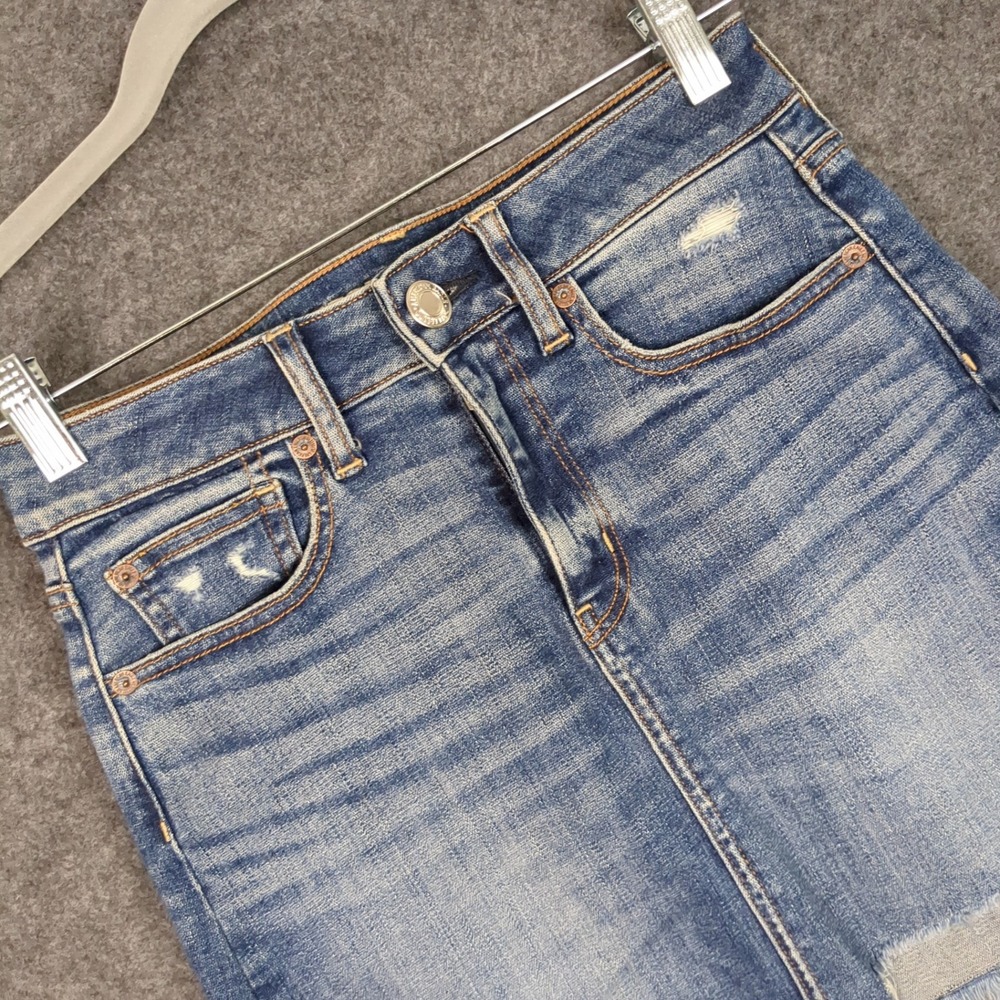 American Eagle Super Stretch X Denim Mini Skirt Blue Distressed Raw Hem Size 2